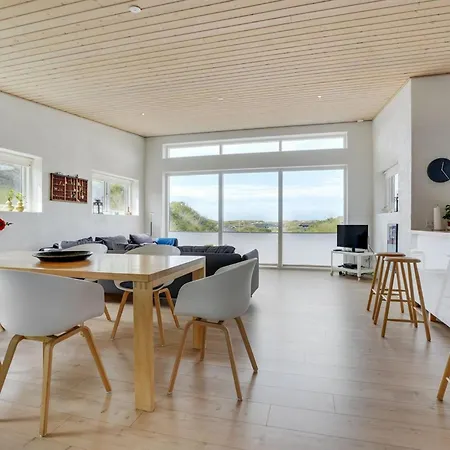 Carstina - 400m From The Sea By Interhome
